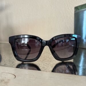 Classic Black Salvatore Ferragamo Women's Sunglasses - Designer Style black